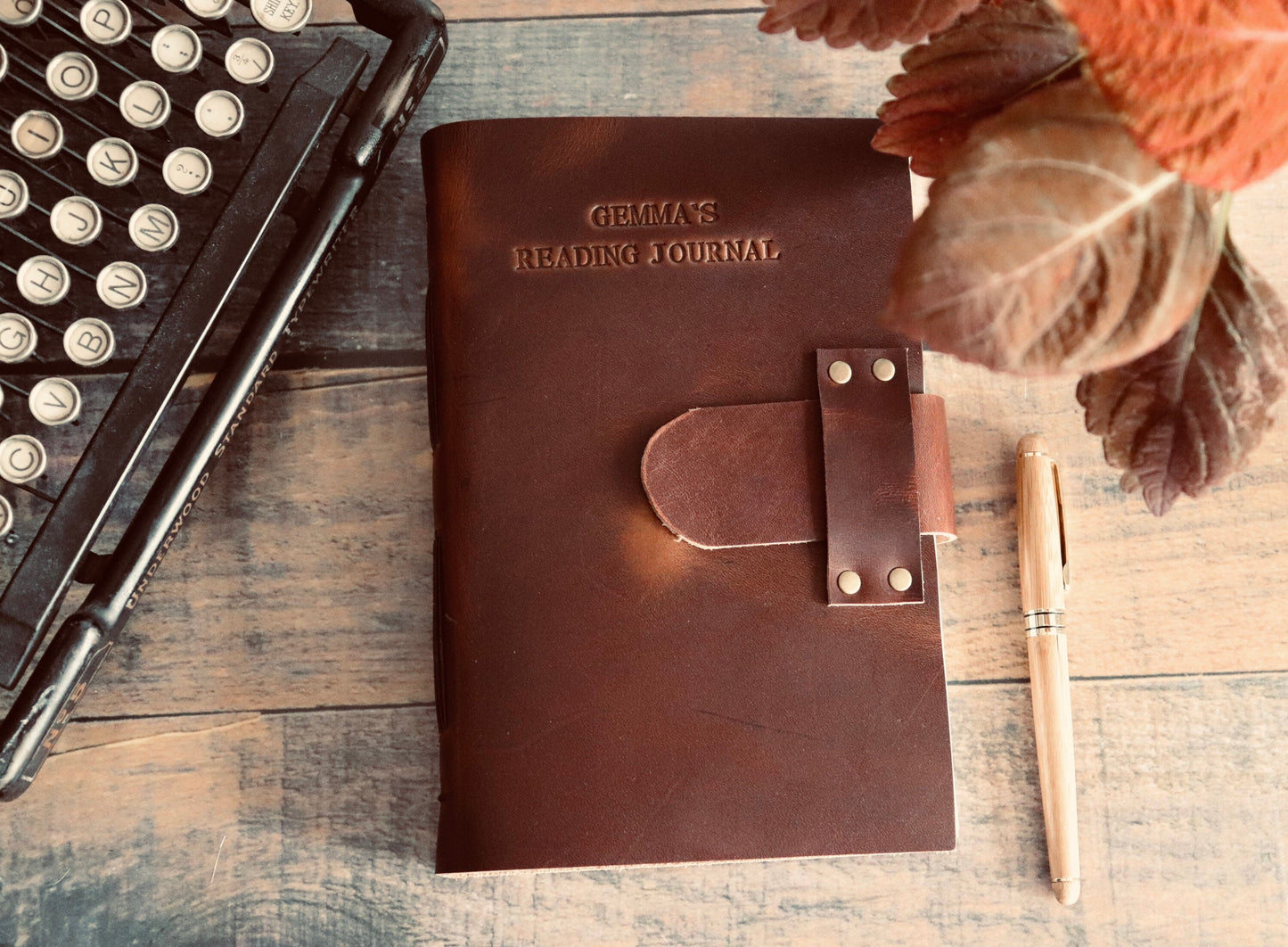 BOOK REVIEW JOURNAL, Personalized Leather Rustic Reading Log Book, Premium Gift for Book Lovers & Bibliophiles, Review Log For Novels
