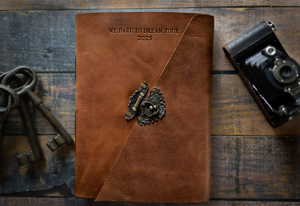 Vintage Leather Journal – Clasp