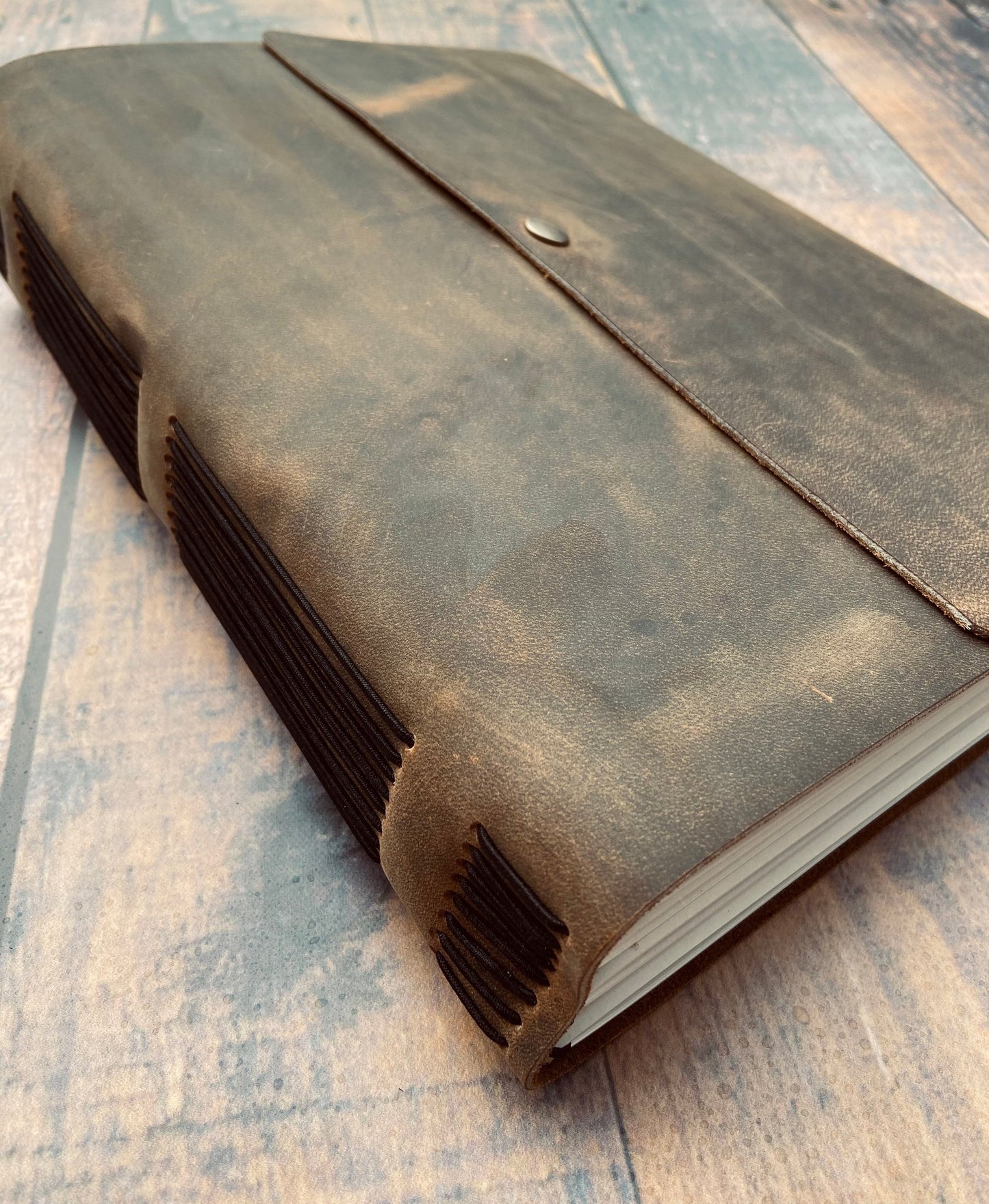 Refillable Leather Journal, Personalized Rustic Writing Diary, Sketch / Watercolor Book, Full Grain Premium Leather Bound, Customizable