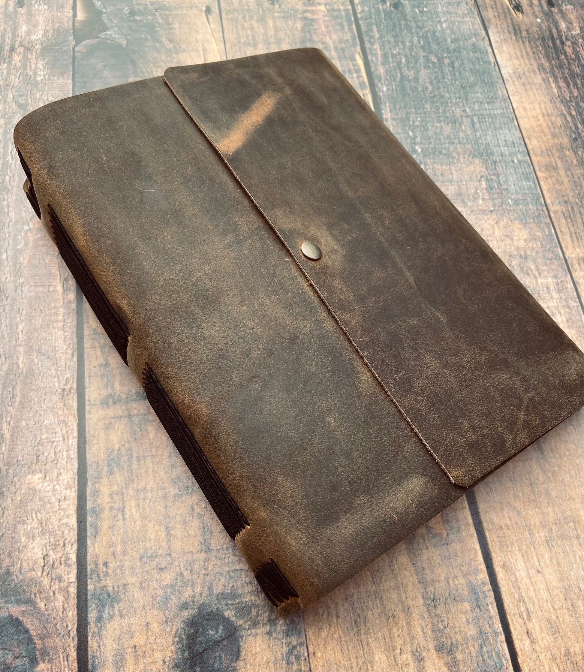 Refillable Leather Journal, Personalized Rustic Writing Diary, Sketch / Watercolor Book, Full Grain Premium Leather Bound, Customizable