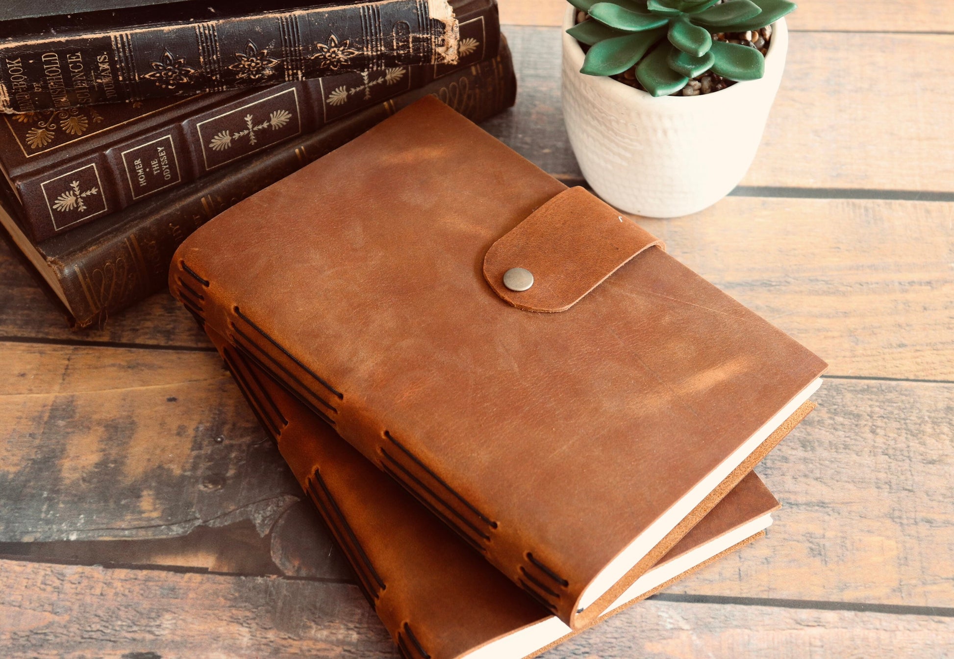 Refillable Premium Leather Journal, Rustic Vintage Writing Diary, Classic Button Snap Notebook Sketch Book, Customizable Personalized Gift
