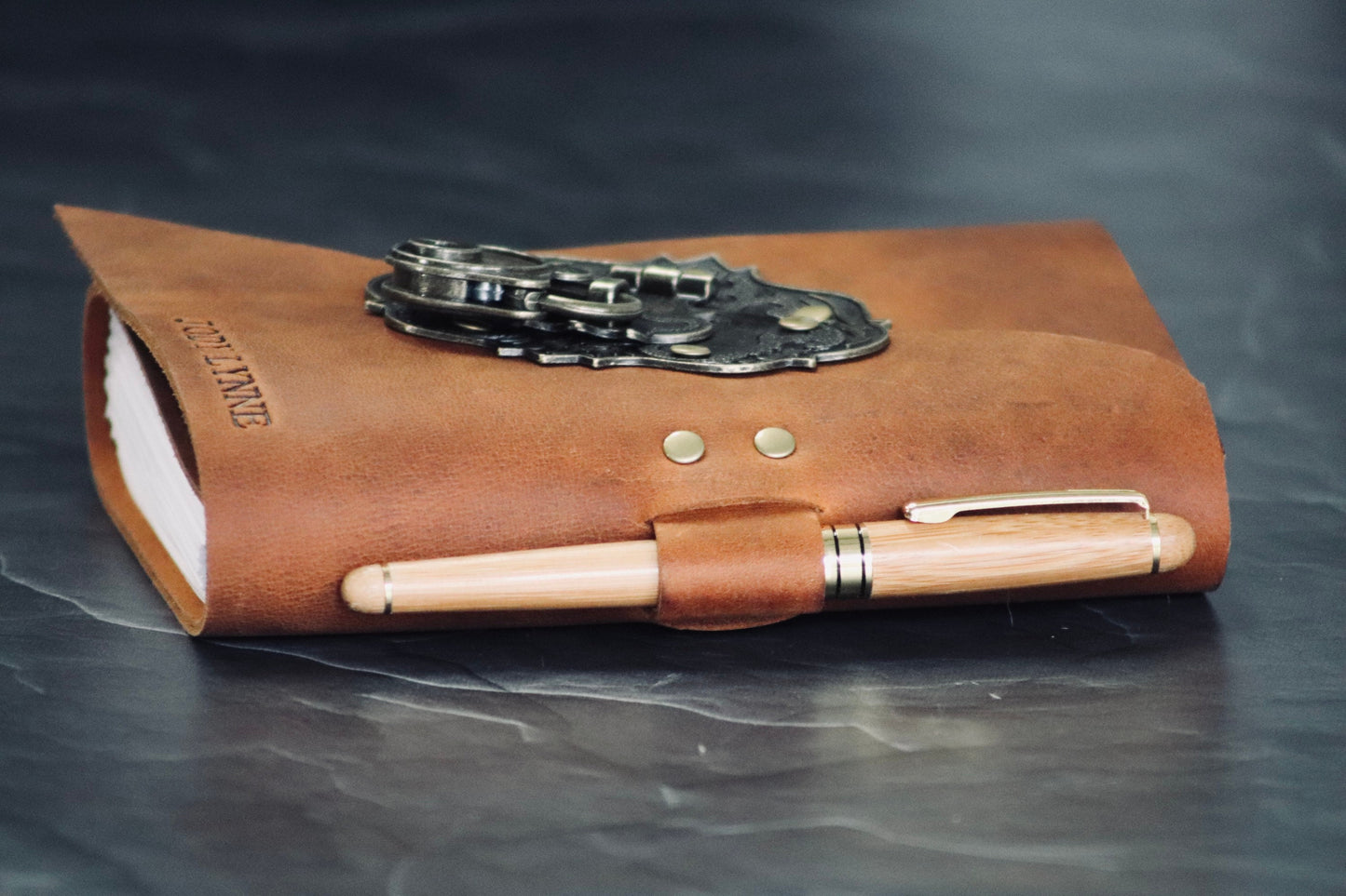 Add A Pen Loop To Your Hank Belle Leather Journal!