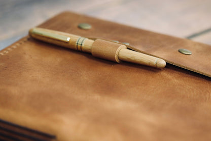 Add A Pen Loop To Your Hank Belle Leather Journal!